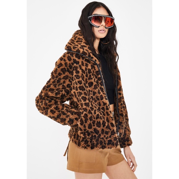 BB Dakota Jackets & Blazers - NWT BB Dakota Kitty Come Close Jacket